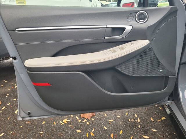 2024 Hyundai Sonata Hybrid Limited