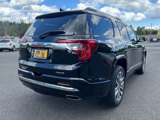 2021 GMC Acadia Denali