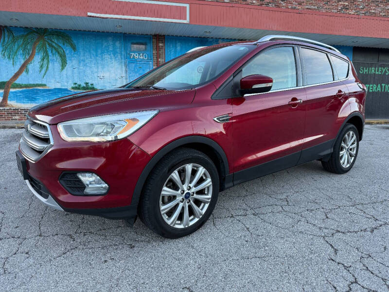 2017 Ford Escape Titanium's photo