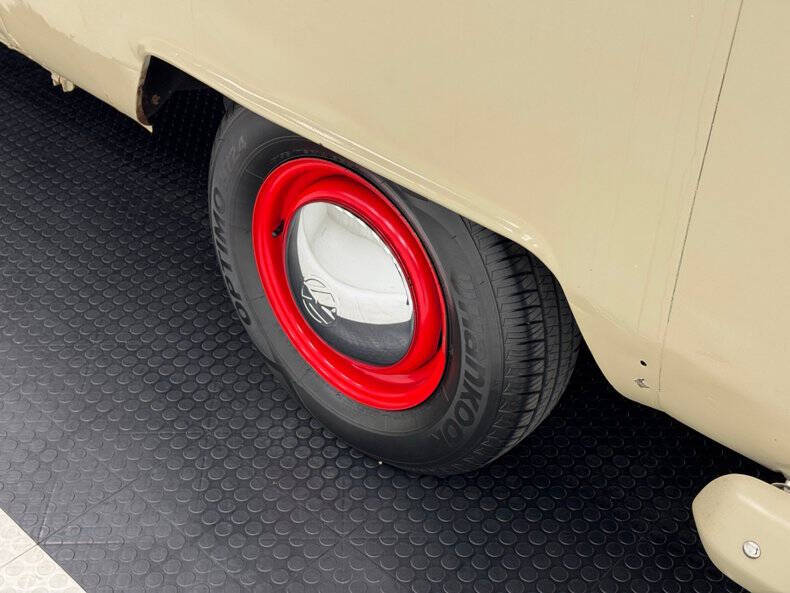 1969 Volkswagen Bus