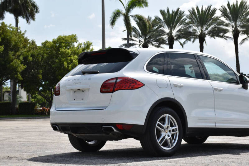 2013 Porsche Cayenne Tiptronic