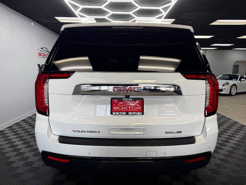 2023 GMC Yukon XL SLE