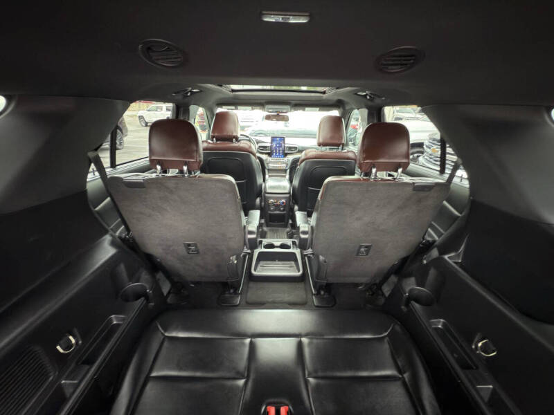 2020 Ford Explorer Platinum