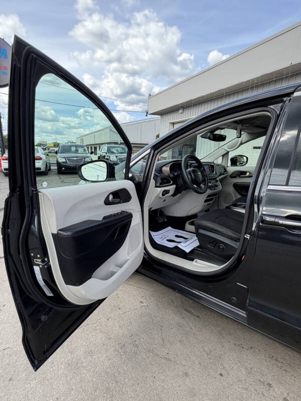 2018 Chrysler Pacifica Touring Plus