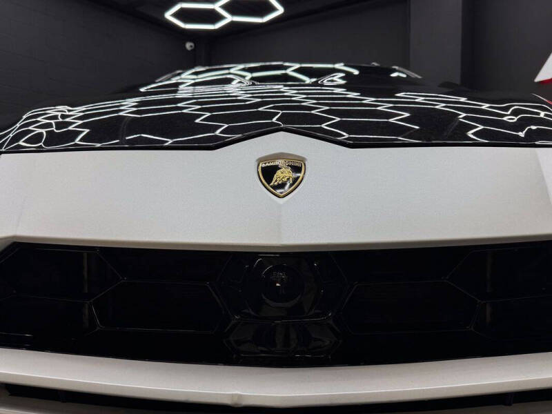 2019 Lamborghini Urus