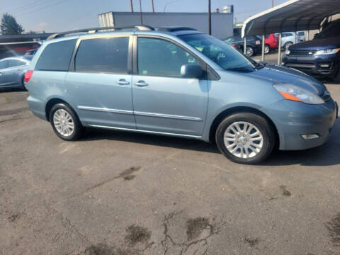 2007 Toyota Sienna XLE Limited 7-Passenger
