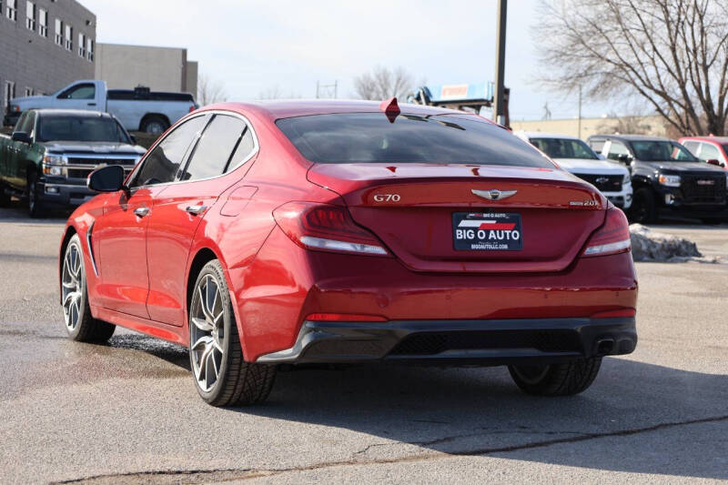 2020 Genesis G70 2.0T