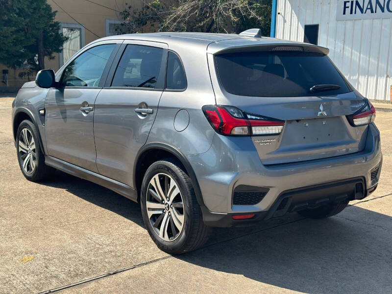 2020 Mitsubishi Outlander Sport ES