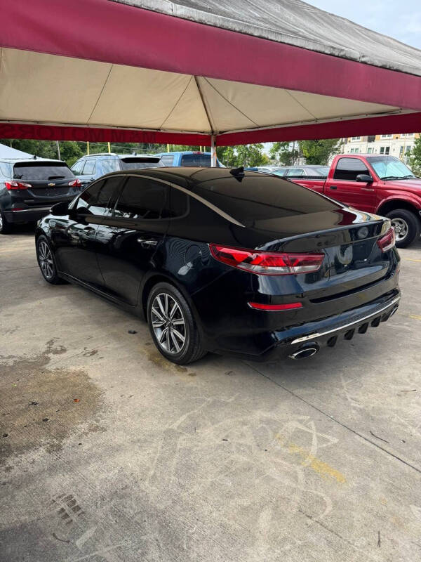 2019 Kia Optima EX
