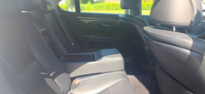 2014 Lexus LS 460