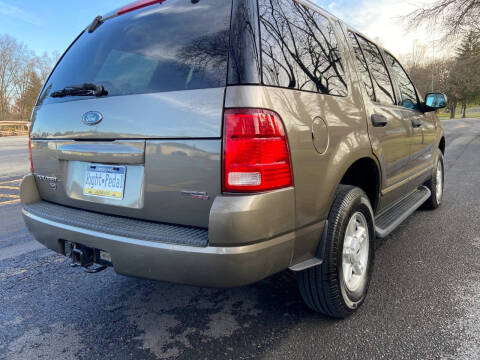2005 Ford Explorer XLT