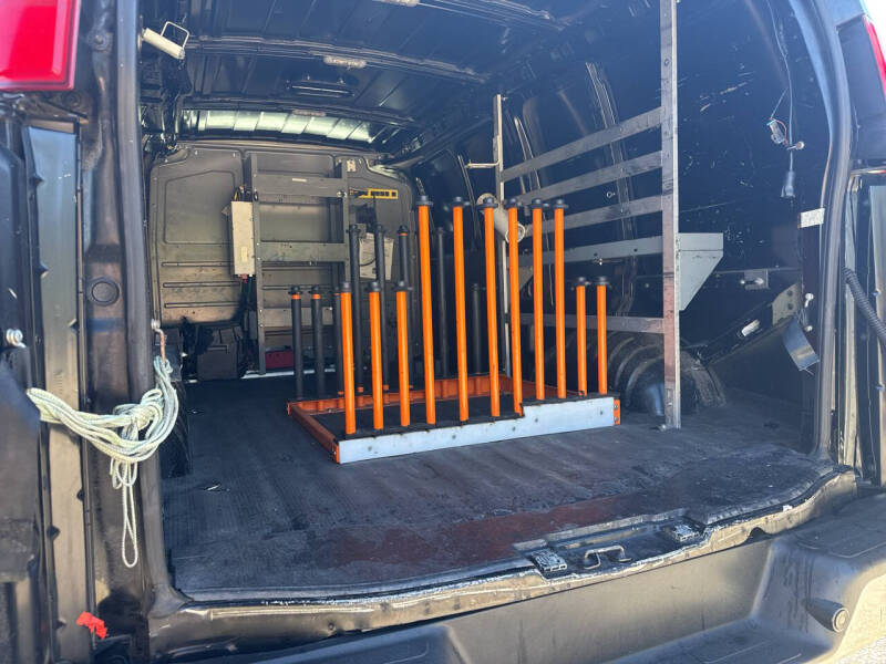 2018 Chevrolet Express 2500
