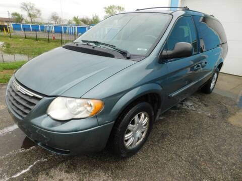 2005 Chrysler Town and Country for sale at Safeway Auto Sales in Indianapolis IN