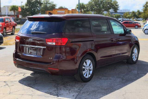 2017 Kia Sedona LX