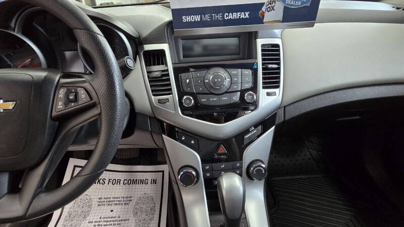 2014 Chevrolet Cruze LS Auto