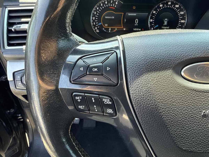 2017 Ford Explorer Platinum