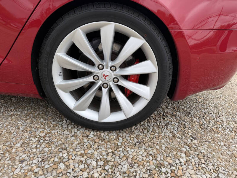 2016 Tesla Model S P90D