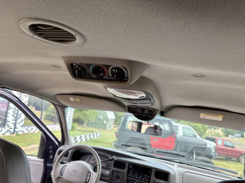 2000 Ford Excursion XLT