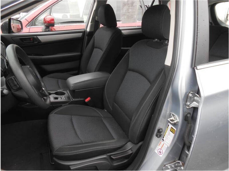 2019 Subaru Outback 2.5i