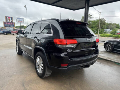 2017 Jeep Grand Cherokee Laredo