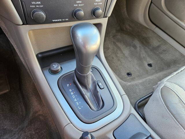 2004 Volvo S40