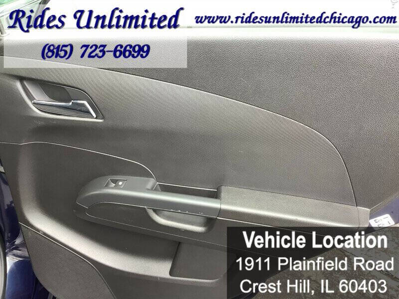 2016 Chevrolet Sonic LT Auto