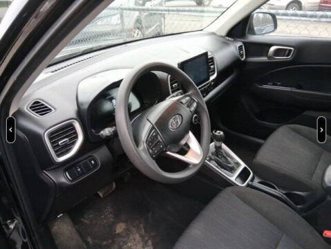 2023 Hyundai Venue SE