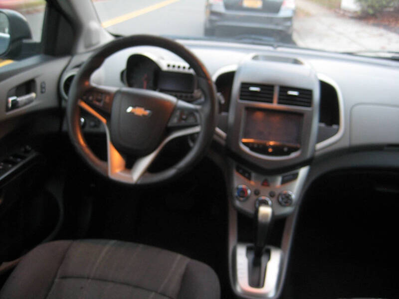 2015 Chevrolet Sonic LT Auto