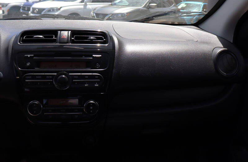 2015 Mitsubishi Mirage DE