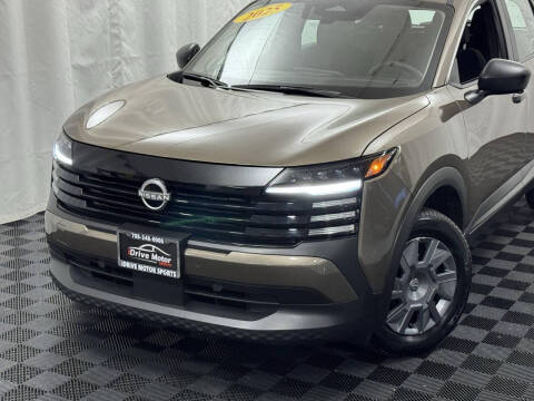 2025 Nissan Kicks S