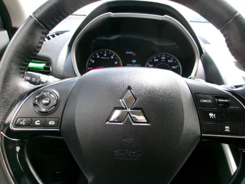 2025 Mitsubishi Eclipse Cross SE