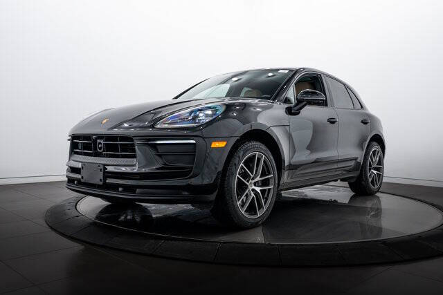 2025 Porsche Macan