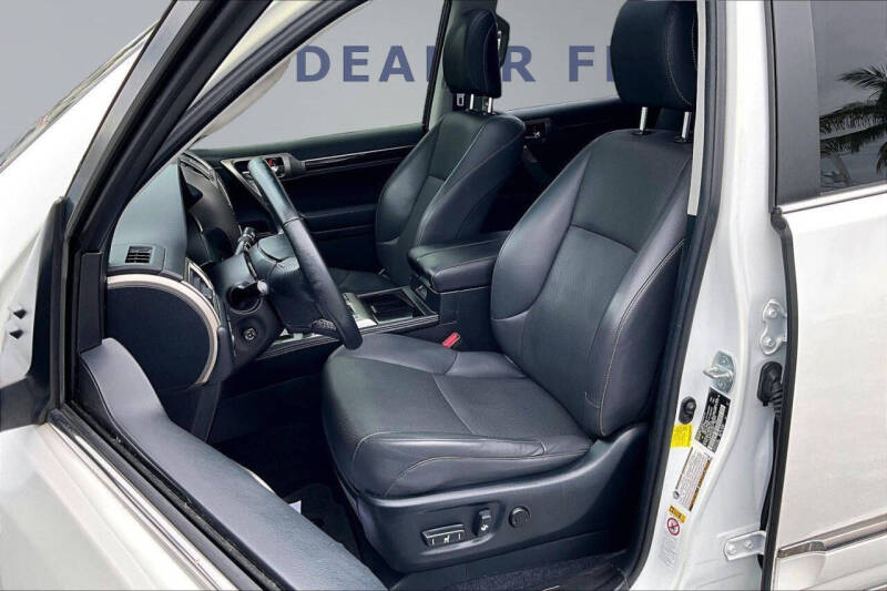 2017 Lexus GX 460