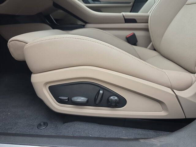 2026 Porsche Taycan