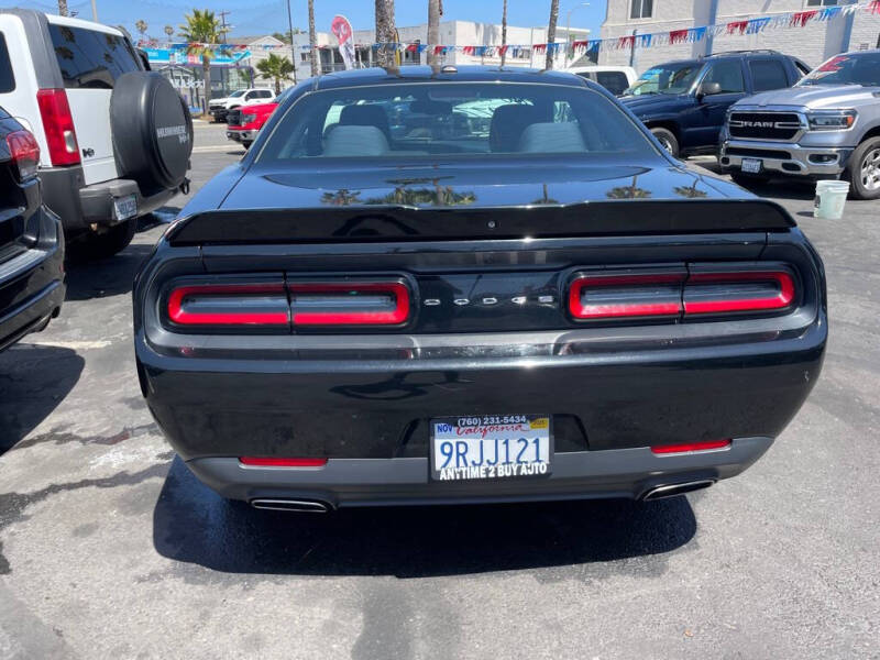 2019 Dodge Challenger SXT