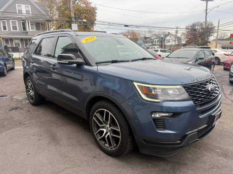 2019 Ford Explorer Sport