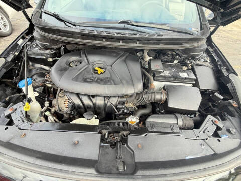 2017 Kia Forte5 LX