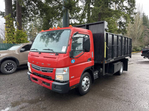 2013 Mitsubishi Fuso FE180