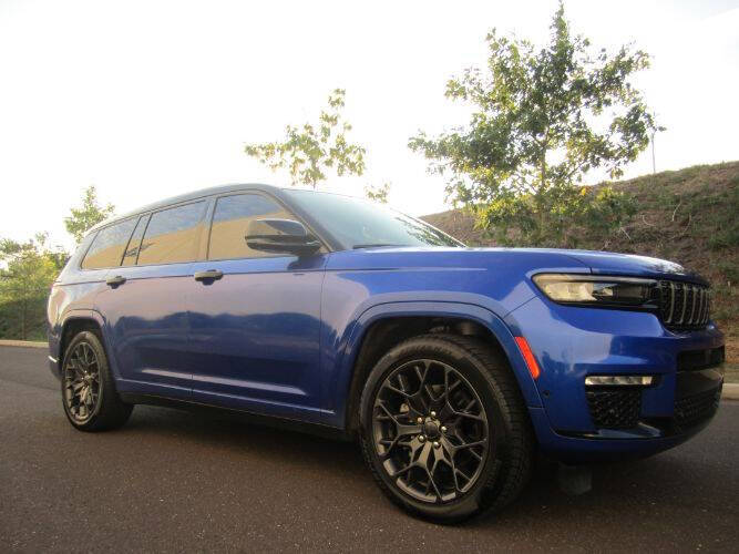 2023 Jeep Grand Cherokee L Summit Reserve