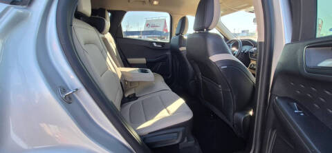 2020 Ford Escape SEL