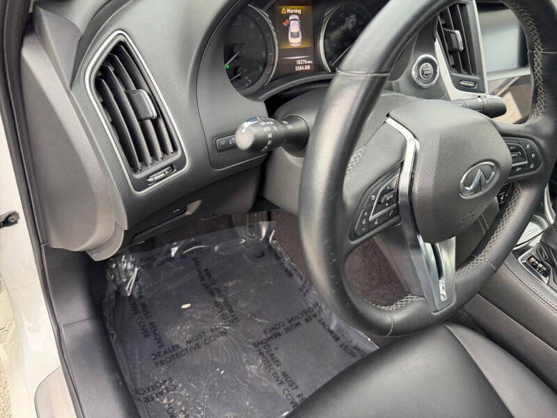 2021 Infiniti Q50 Luxe