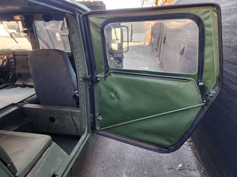 2007 AM General HMMWV