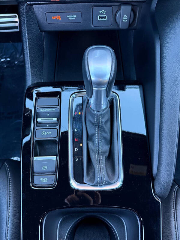 2023 Acura Integra w/A-SPEC