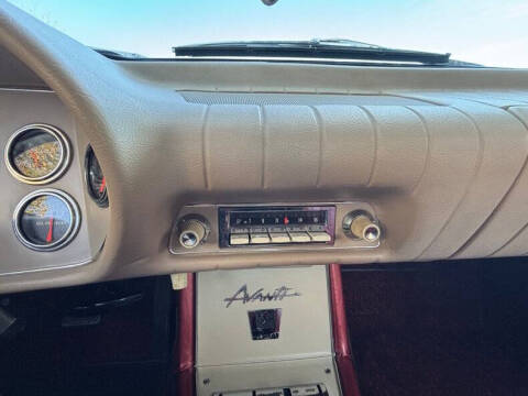 1963 Studebaker Avanti