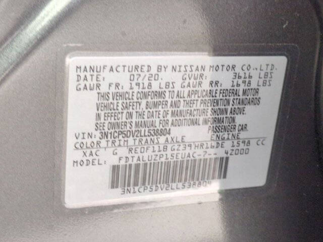 2020 Nissan Kicks SR