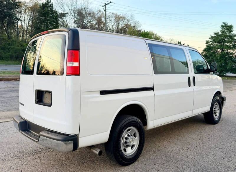 2021 Chevrolet Express 2500