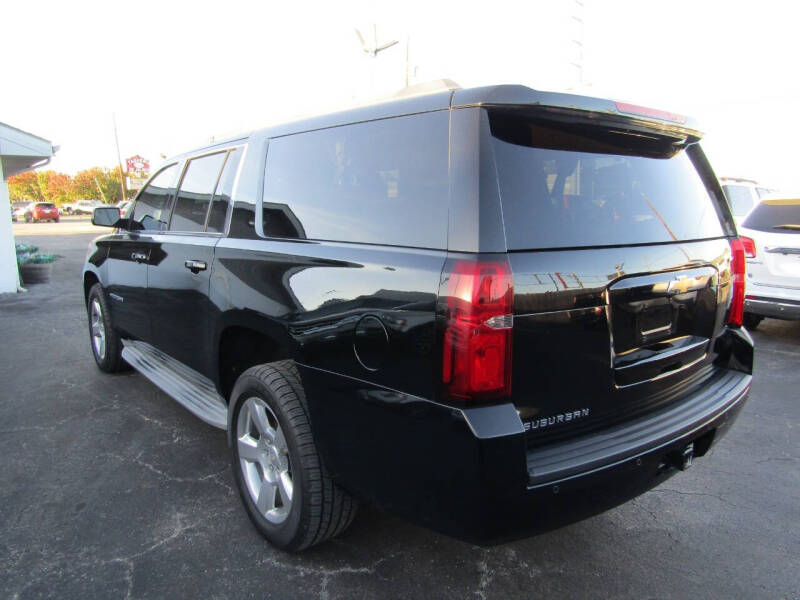 2015 Chevrolet Suburban LT