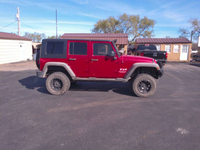 2008 Jeep Wrangler Unlimited X photo 2