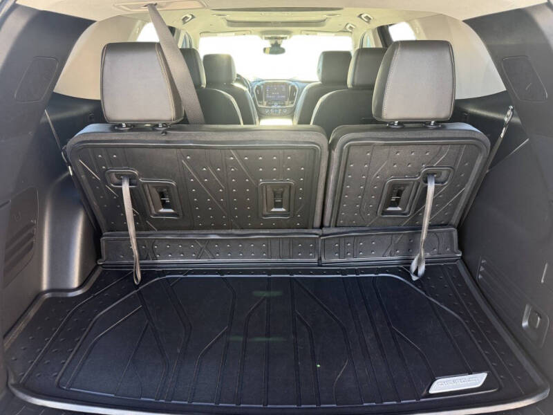 2020 Chevrolet Traverse LT Leather