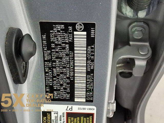 2017 Toyota Camry Hybrid XLE